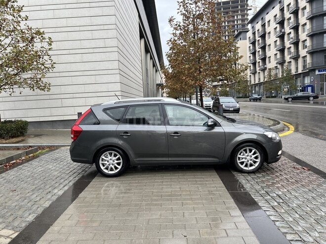 Kia Ceed 2010, 230,337 km - 1.6 l - Bakı