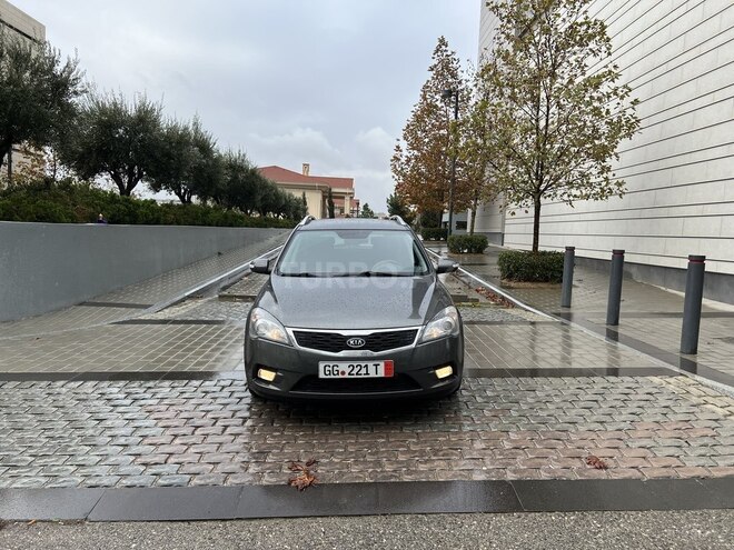 Kia Ceed 2010, 230,337 km - 1.6 l - Bakı
