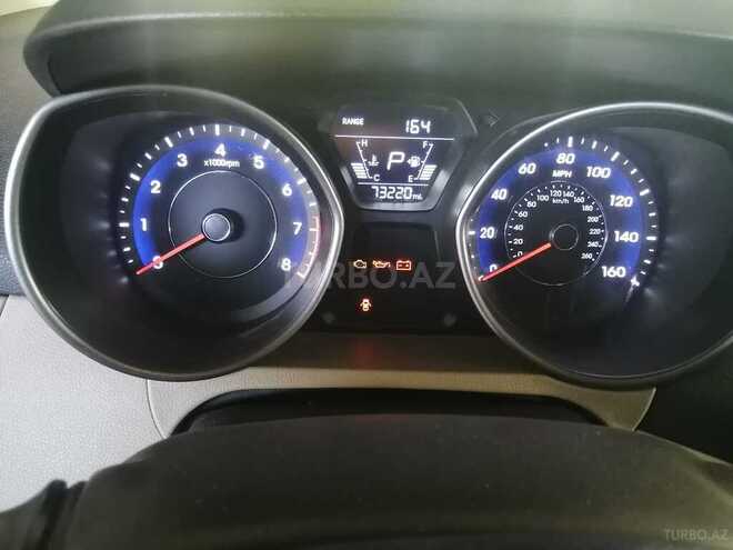 Hyundai Elantra 2014, 118,836 km - 1.8 l - Beyləqan