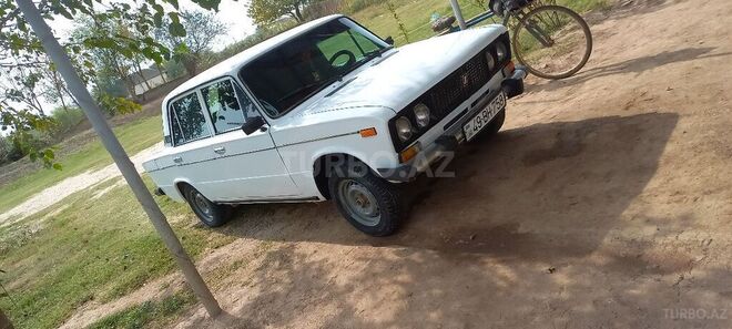 LADA (VAZ) 2106 1978, 180,756 km - 1.3 л - Saatlı