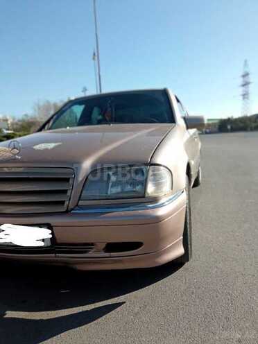 Mercedes C 220 1994, 219,666 km - 2.2 л - Gəncə