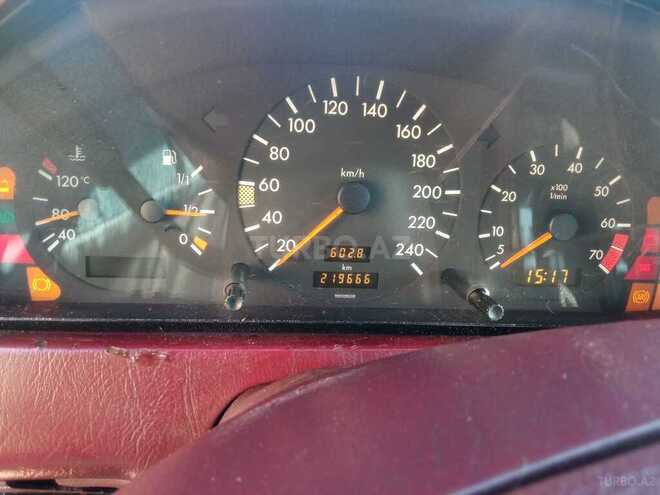Mercedes C 220 1994, 219,666 km - 2.2 л - Gəncə