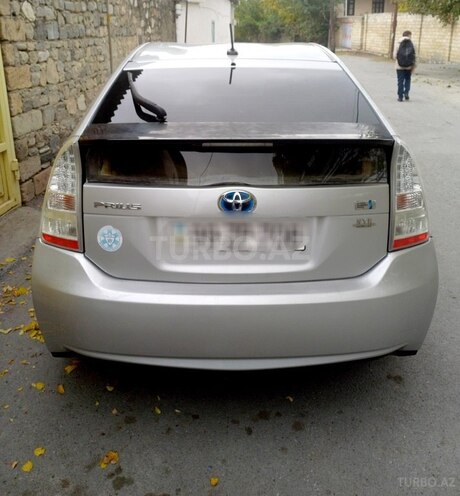 Toyota Prius 2012, 209,215 km - 1.8 l - Göyçay