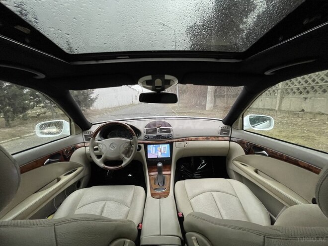 Mercedes E 240 2003, 270,000 km - 2.6 l - Bakı