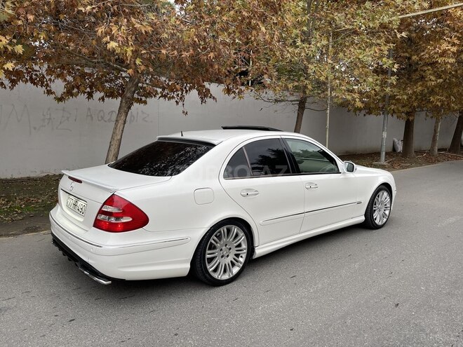 Mercedes E 240 2003, 270,000 km - 2.6 l - Bakı