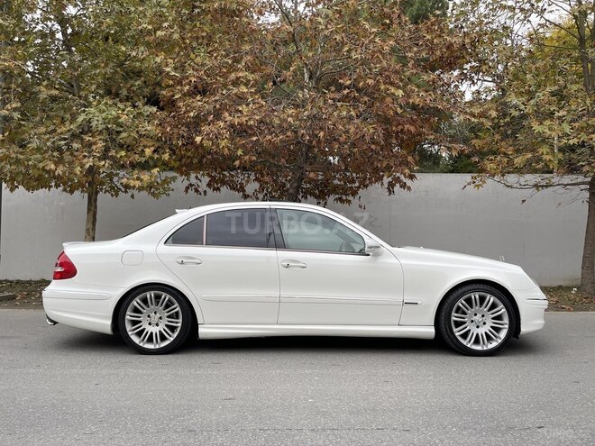 Mercedes E 240 2003, 270,000 km - 2.6 l - Bakı