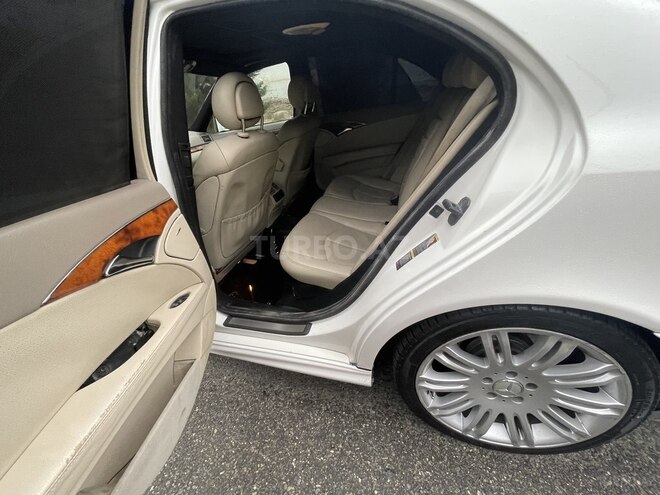 Mercedes E 240 2003, 270,000 km - 2.6 l - Bakı