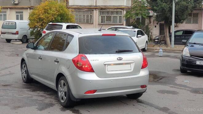 Kia Ceed 2007, 207,000 km - 1.4 l - Bakı