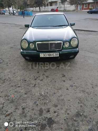 Mercedes E 200 1998, 330,000 km - 2.0 l - Gəncə