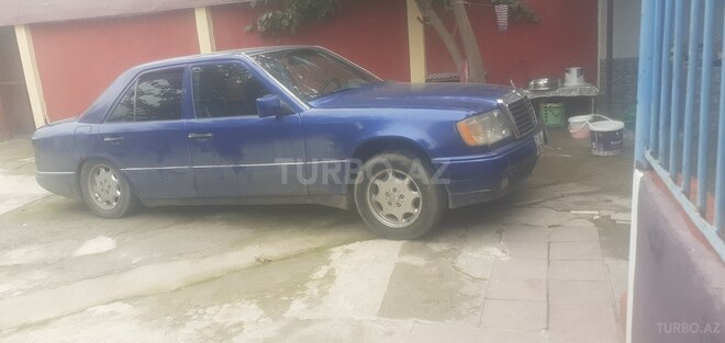 Mercedes E 300 1991, 256,953 km - 3.0 l - İmişli