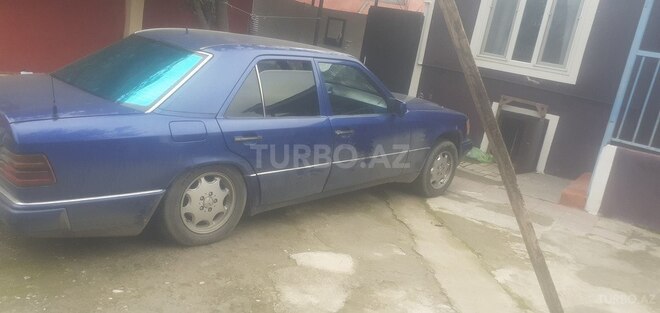 Mercedes E 300 1991, 256,953 km - 3.0 l - İmişli
