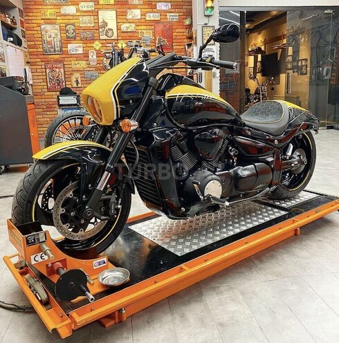 Suzuki Intruder M1800R 2014, 20,000 km - 1.8 l - Bakı
