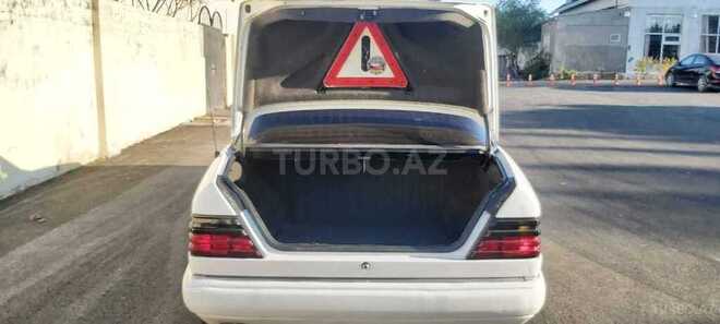 Mercedes E 220 1994, 400,000 km - 2.2 l - Bakı