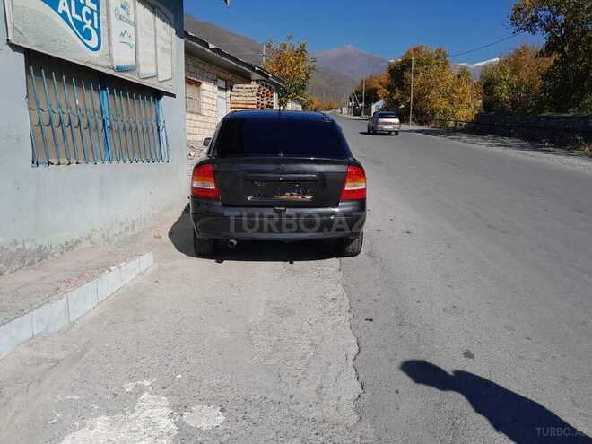 Opel Astra 1998, 354,500 km - 1.6 l - Şəki