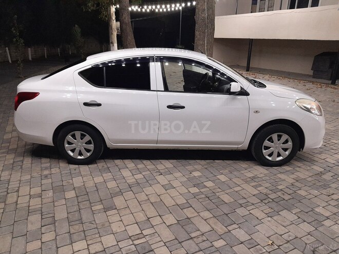 Nissan Sunny 2013, 141,500 km - 1.2 л - Mingəçevir