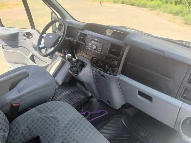 Ford Transit 2013, 221,000 km - 2.2 l - Şirvan
