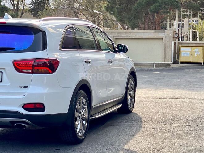 Kia Sorento 2018, 82,000 km - 2.4 л - Bakı