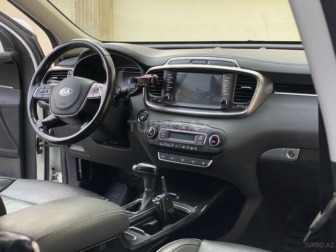 Kia Sorento 2018, 82,000 km - 2.4 л - Bakı