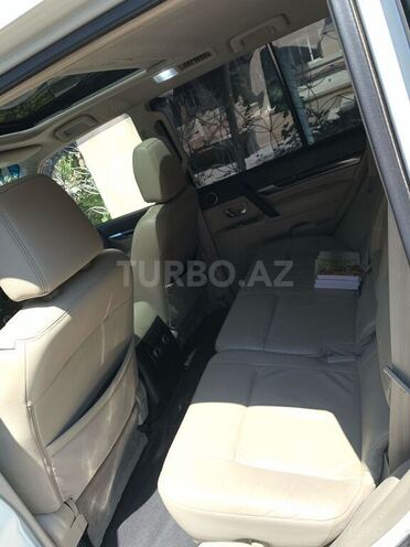 Mitsubishi Pajero 2008, 255,000 km - 3.8 l - Bakı