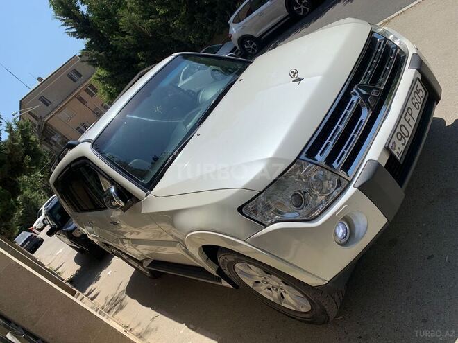 Mitsubishi Pajero 2008, 255,000 km - 3.8 l - Bakı