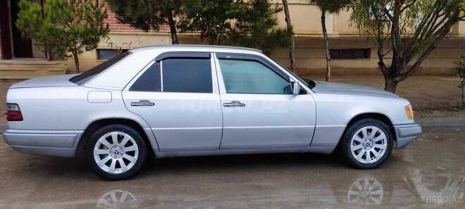 Mercedes E 200 1994, 491,000 km - 2.0 l - Bakı