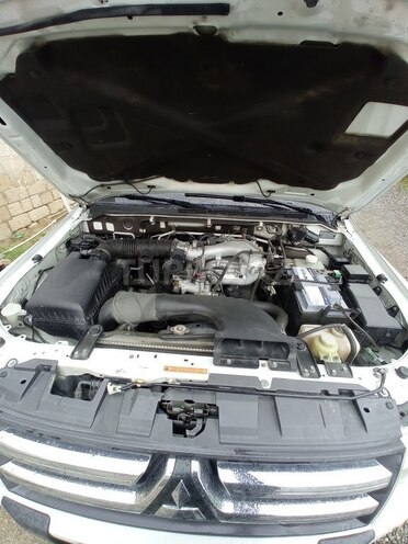 Mitsubishi Pajero 2007, 253,000 km - 3.0 l - Bakı