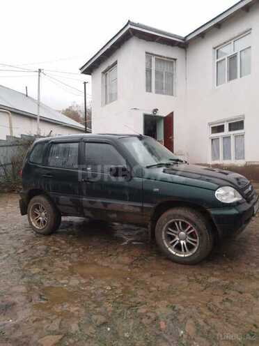 Chevrolet Niva 2005, 25,000 km - 1.7 l - Yardımlı