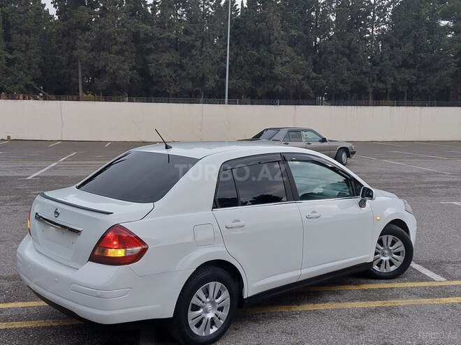 Nissan Tiida 2011, 234,570 km - 1.5 л - Sumqayıt