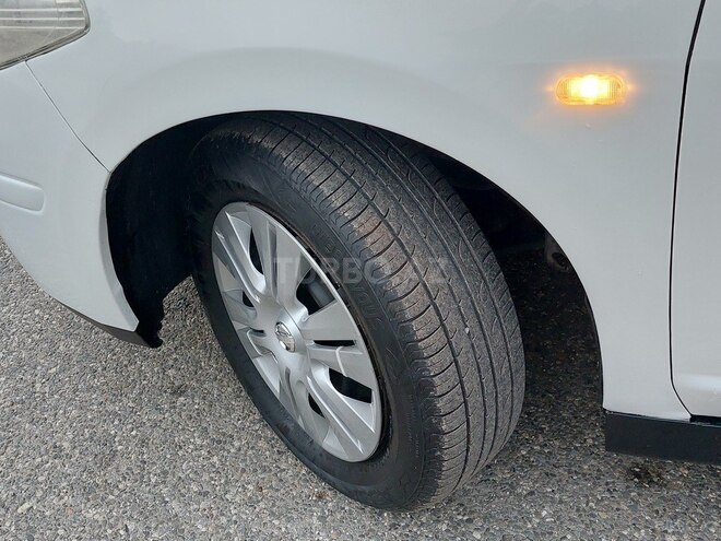 Nissan Tiida 2011, 234,570 km - 1.5 л - Sumqayıt