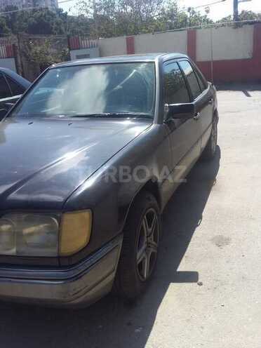 Mercedes E 220 1994, 350,000 km - 2.2 l - Bakı