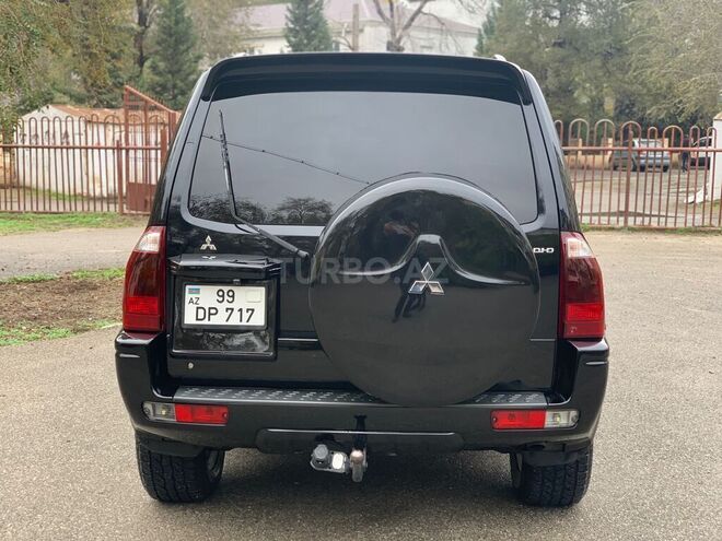 Mitsubishi Pajero 2006, 246,000 km - 3.2 l - Bakı