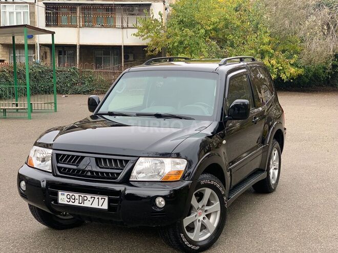 Mitsubishi Pajero 2006, 246,000 km - 3.2 l - Bakı