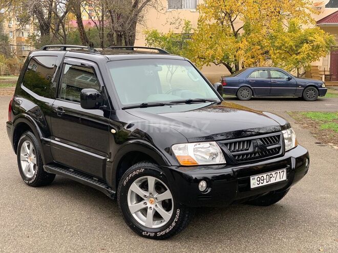Mitsubishi Pajero 2006, 246,000 km - 3.2 l - Bakı