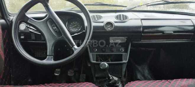 LADA (VAZ) 2106 1982, 56,000 km - 1.6 l - Salyan