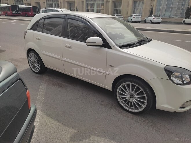 Kia Rio 2010, 140,000 km - 1.5 l - Bakı