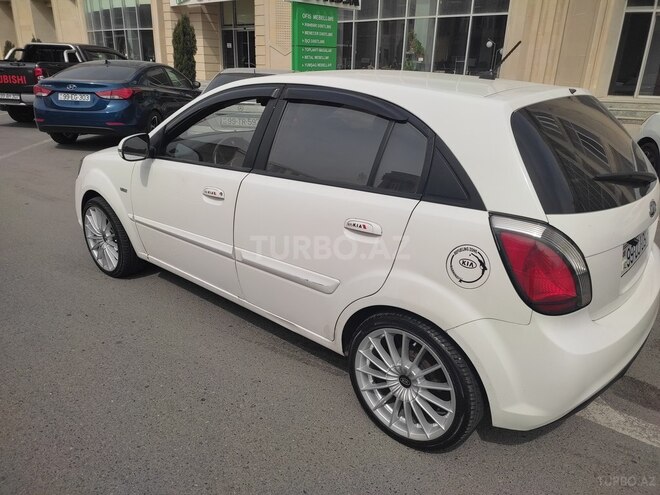 Kia Rio 2010, 140,000 km - 1.5 l - Bakı