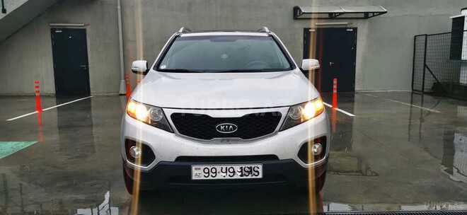 Kia Sorento 2011, 275,000 km - 2.0 l - Bakı