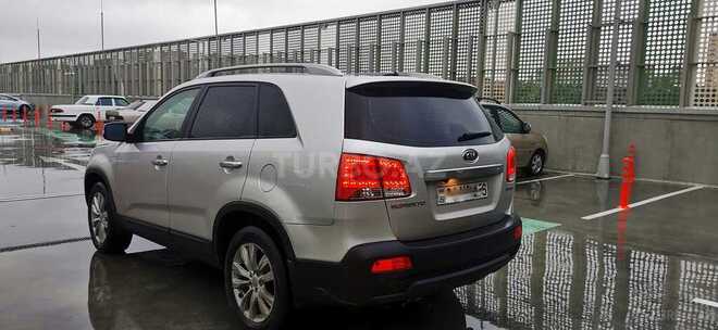 Kia Sorento 2011, 275,000 km - 2.0 l - Bakı