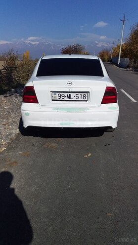 Opel Vectra 1999, 390,572 km - 1.8 l - Qəbələ