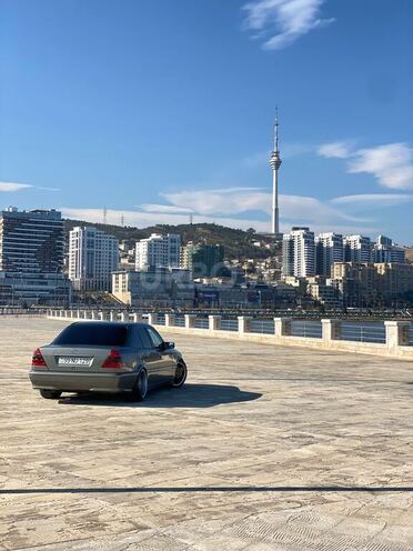 Mercedes C 200 1993, 350,000 km - 2.0 l - Bakı