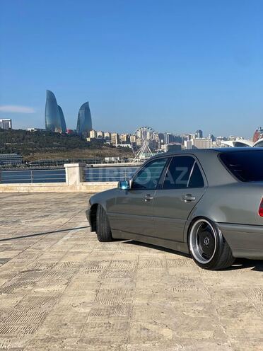 Mercedes C 200 1993, 350,000 km - 2.0 l - Bakı