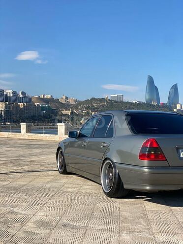 Mercedes C 200 1993, 350,000 km - 2.0 l - Bakı
