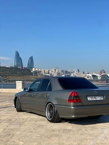 Mercedes C 200 1993, 350,000 km - 2.0 l - Bakı
