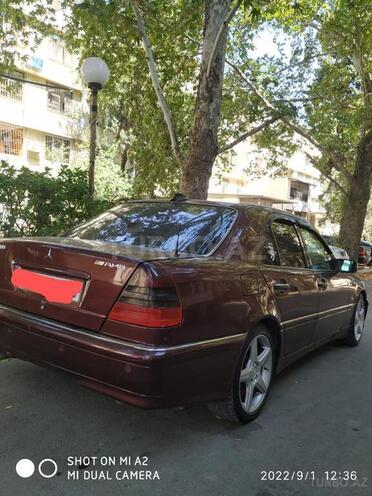 Mercedes C 230 1997, 293,227 km - 2.3 l - Bakı