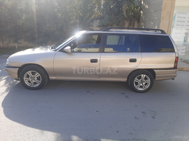 Opel Astra 1998, 228,000 km - 1.6 l - Bakı