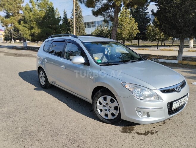 Hyundai i30 2008, 265,000 km - 1.6 l - Salyan