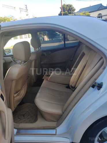 Mercedes E 240 2000, 379,000 km - 2.6 l - Bakı