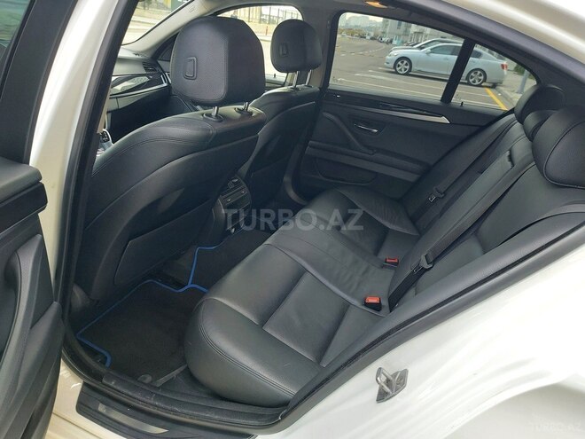 BMW 520 2014, 200,000 km - 2.0 l - Bakı