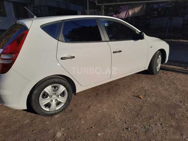 Hyundai i30 2009, 133,000 km - 1.4 l - Mingəçevir