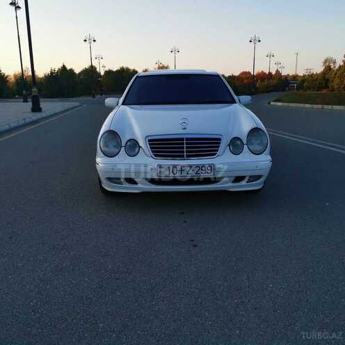 Mercedes E 320 2000, 313,000 km - 3.2 л - Ağdaş